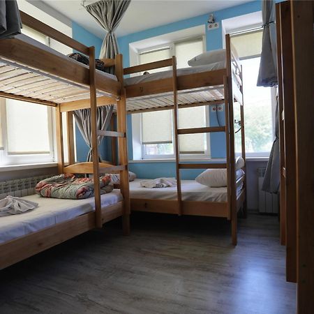 Light Life Hostel Киев Екстериор снимка