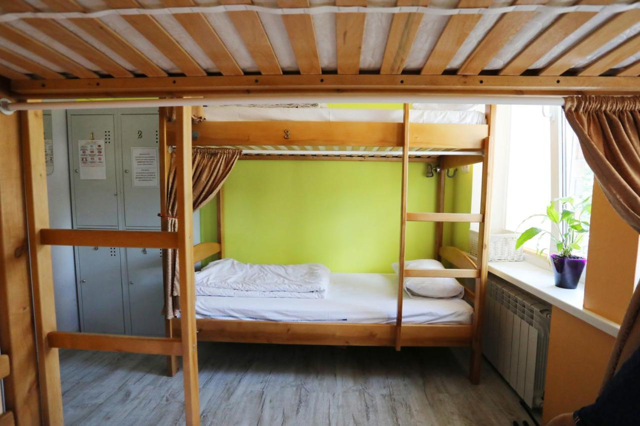 Light Life Hostel Киев Екстериор снимка
