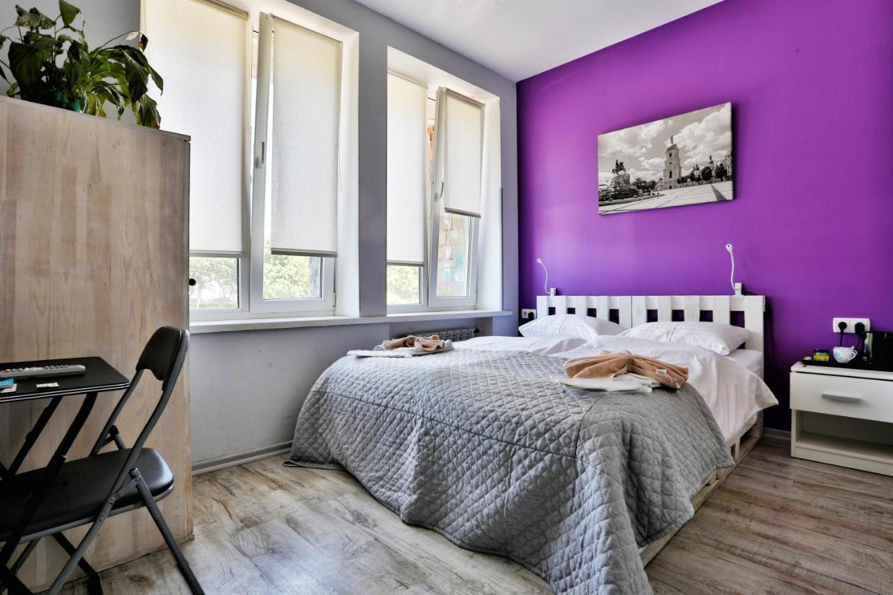 Light Life Hostel Киев Екстериор снимка