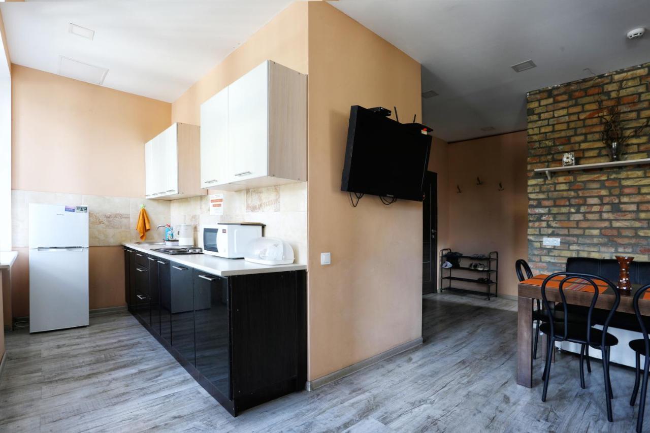 Light Life Hostel Киев Екстериор снимка