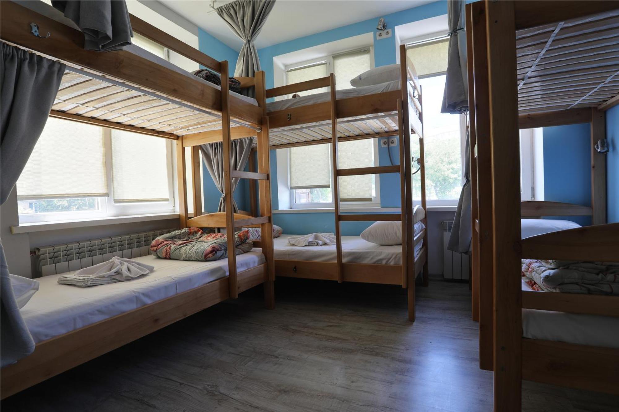 Light Life Hostel Киев Екстериор снимка